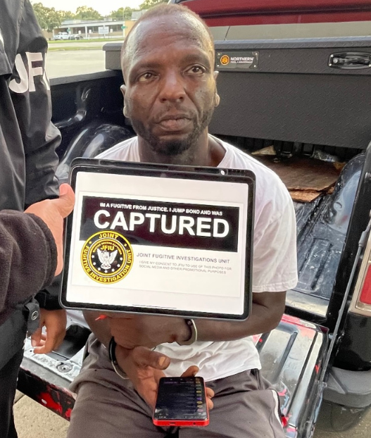 JFIU Captured knight