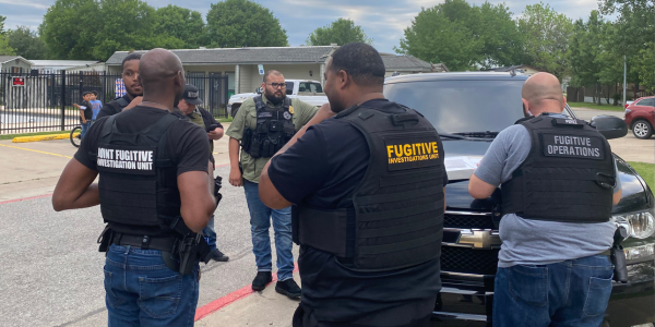 Houston Bounty Hunter JFIU capture Wanted fugitive in Houston